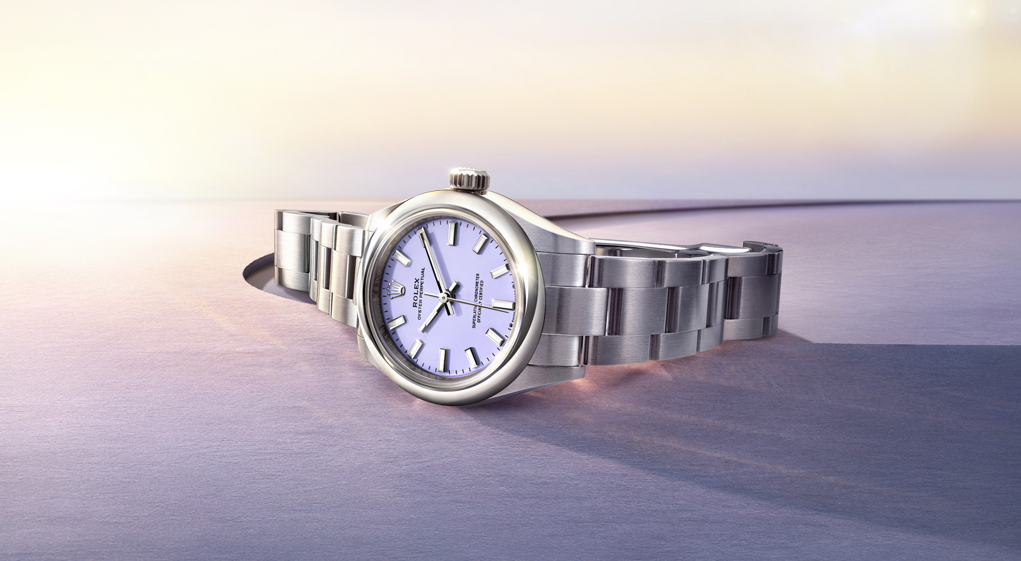 Die Rolex Oyster-Perpeutal in Edelstahl Oystersteel liegend