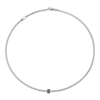 Kette mit schwarzen Diamanten