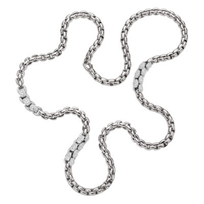 Lange Kette mit Pavébesatz